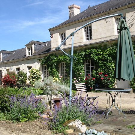 La Mesnagerie Bed and Breakfast Jarzé Exteriör bild